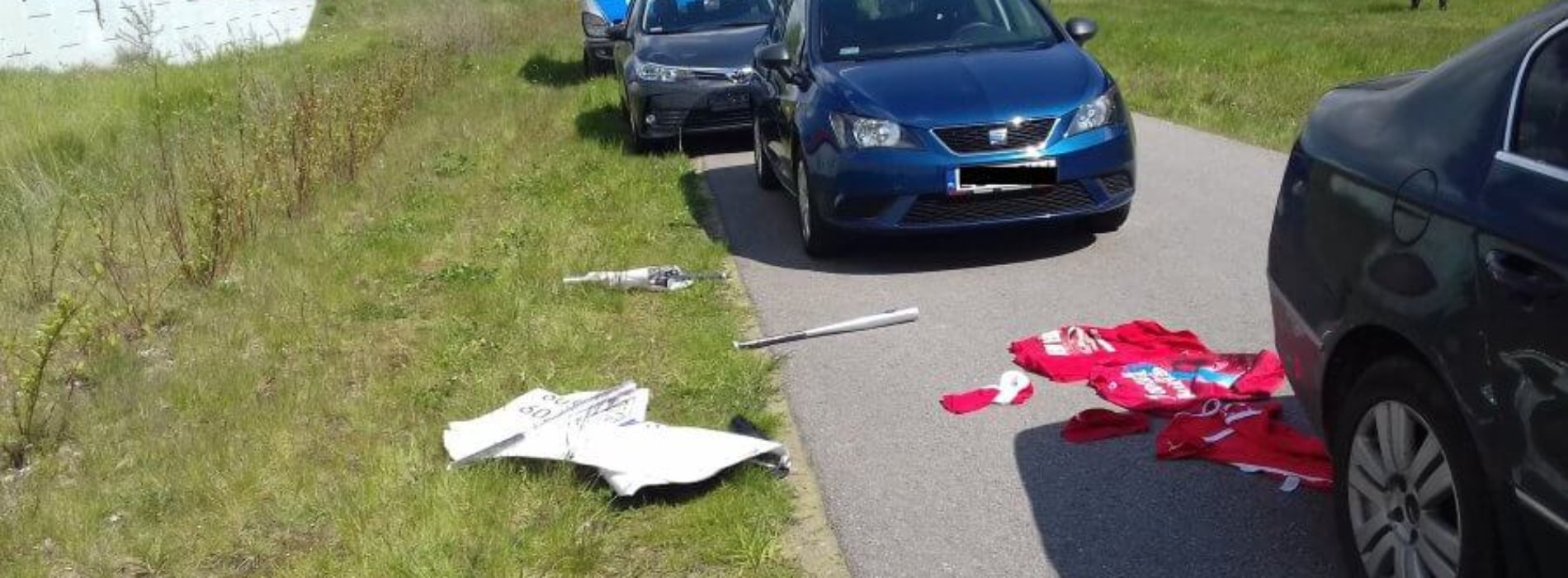 POLICJANCI ZAPOBIEGLI KIBOLSKIEJ NAPAŚCI NA AUTOSTRADZIE