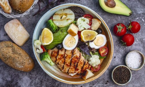 Low carb czy keto – którą dietę niskowęglowodanową wybrać?